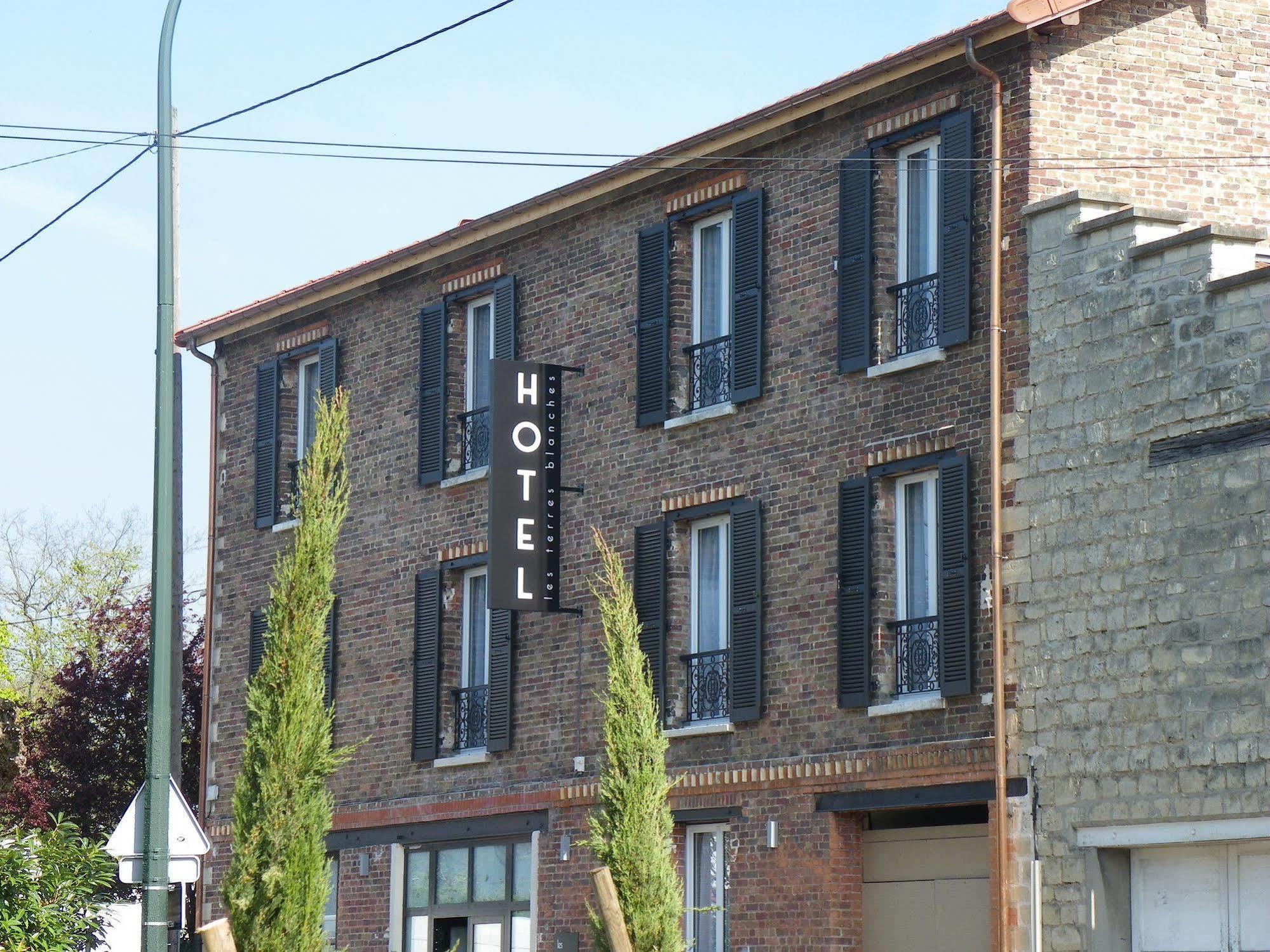 Hotel Les Terres Blanches Chatou Exterior foto