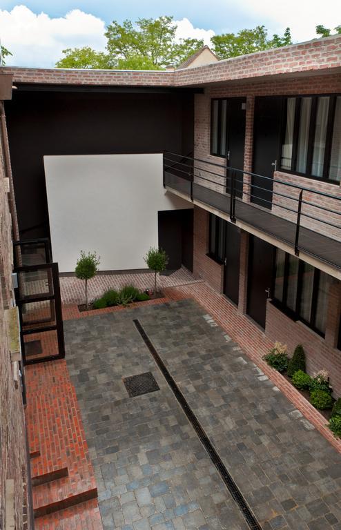 Hotel Les Terres Blanches Chatou Exterior foto